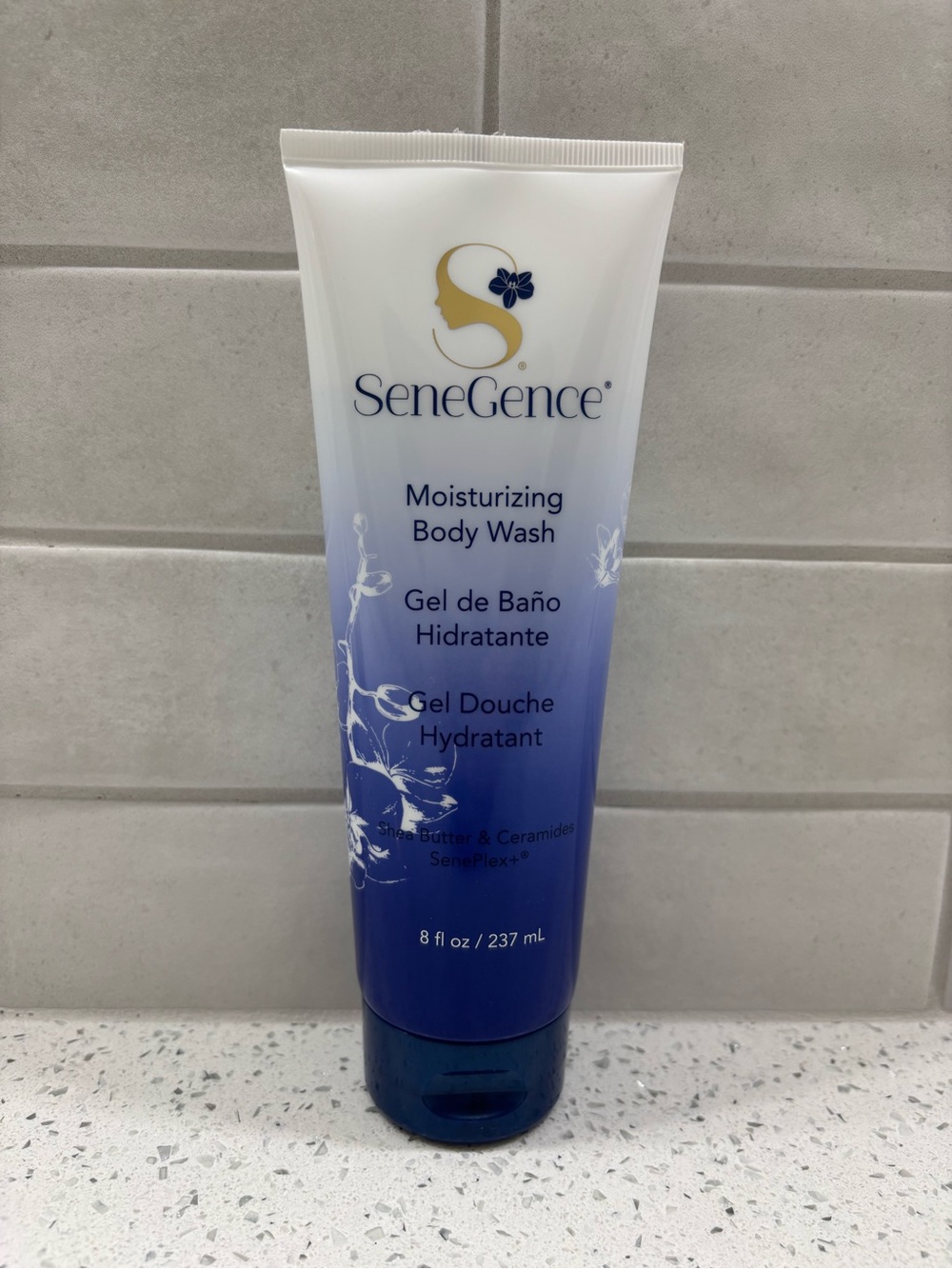 SeneGence White & Blue Moisturizing Body Wash Tube